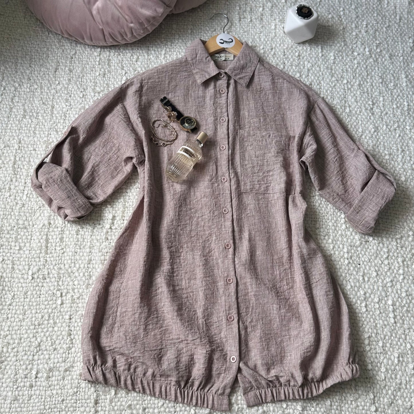 Trendy, Casual-Chic Shirt