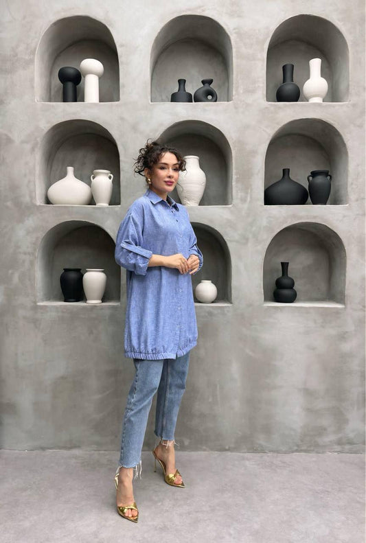 Trendy and casual-chic shirt
